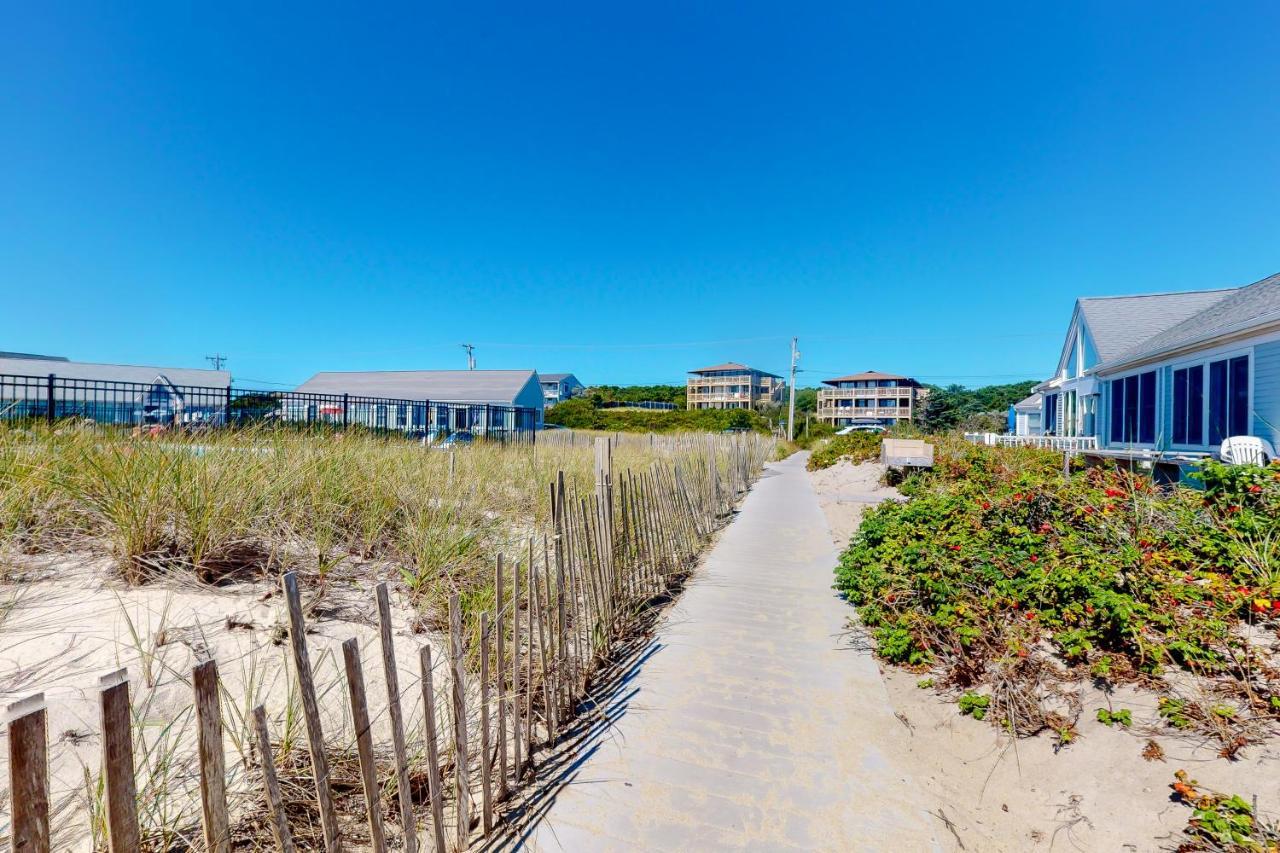 Отель Sand & Beach Within Reach Северный Труро Экстерьер фото